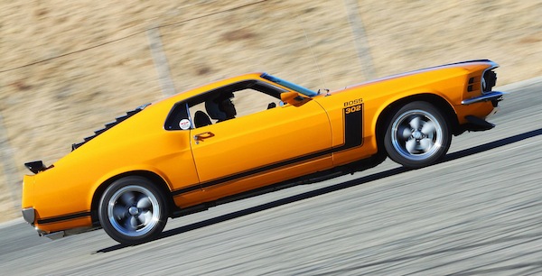 Kahn_Mustang